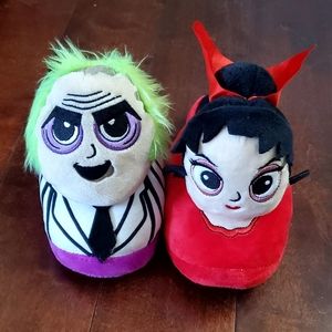 Beetlejuice Plush It's Show Time Slippers size 7/8